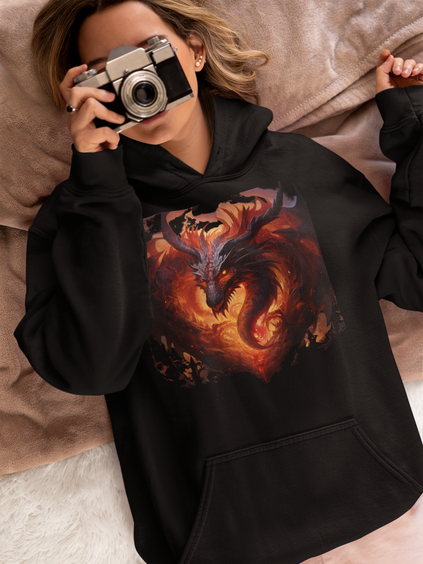 Dragon Heart - Basic Unisex Hoodie